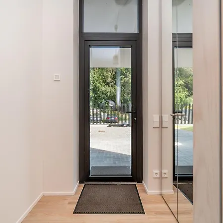 Calm Retreat With Parking By Reside Baltic ヴィリニュス