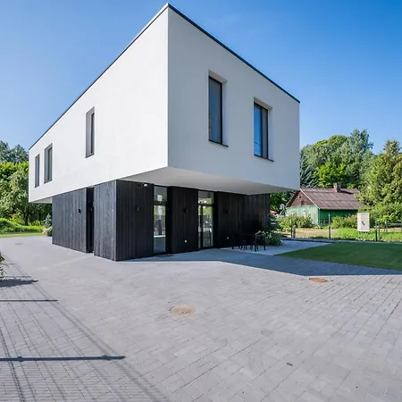 Calm Retreat With Parking By Reside Baltic ヴィリニュス